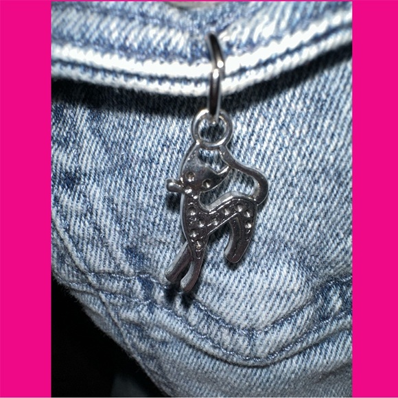 Must Love Cats Embroidered Denim Vest - Picture 8 of 10